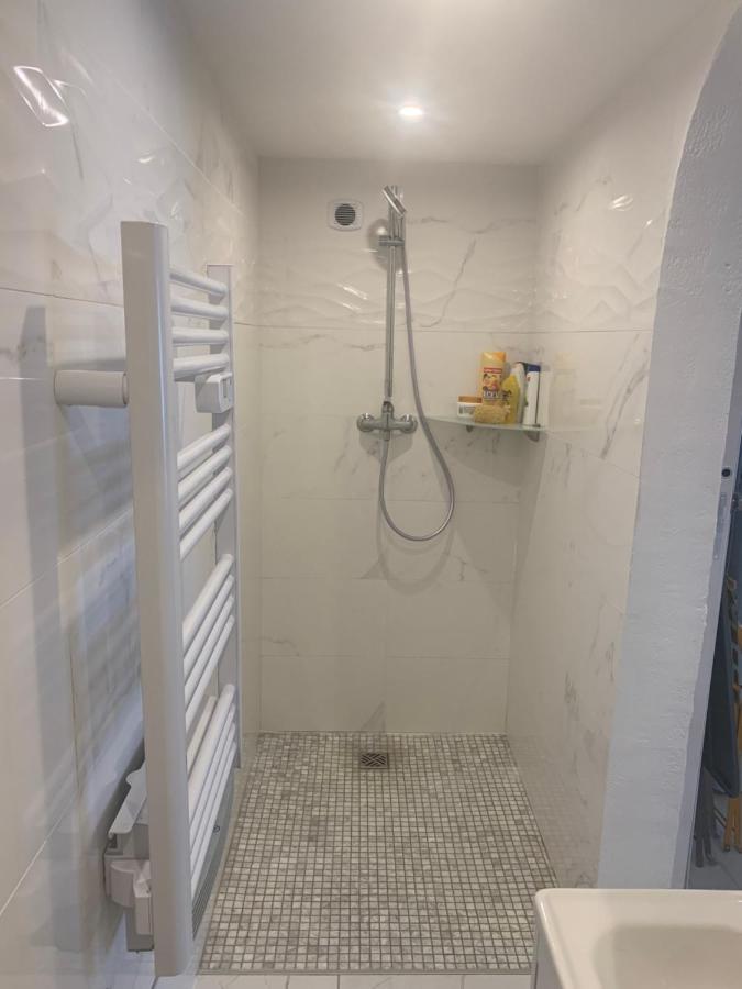 Madrague Yourhosthelper Apartman Saint-Cyr-sur-Mer Kültér fotó